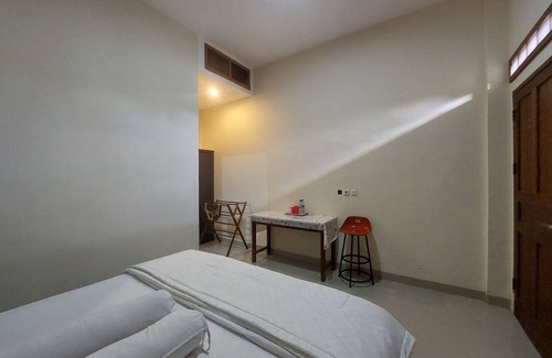 Simanindo Hotel | Gondang Sivali Hotel