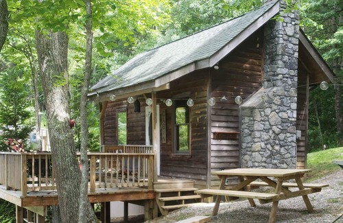 Check Cabin | Gone Fishing Cabin & Zipline Retreat