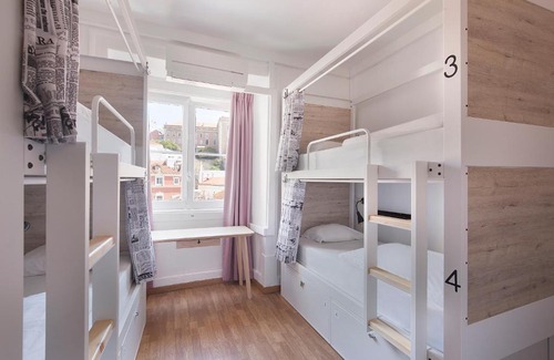 Baixa Hostel | Goodmorning Solo Traveller Hostel