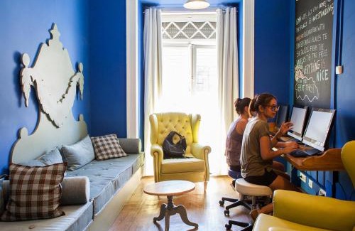 Baixa Hostel | Goodmorning Solo Traveller Hostel