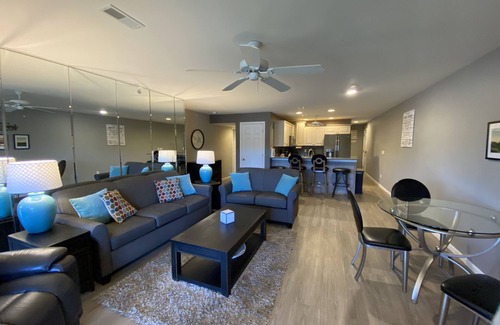 Camdenton Condo | Gorgeous 3 bed/2 bath walk-in condo with tranquil lake view! (Sleeps 6-8)