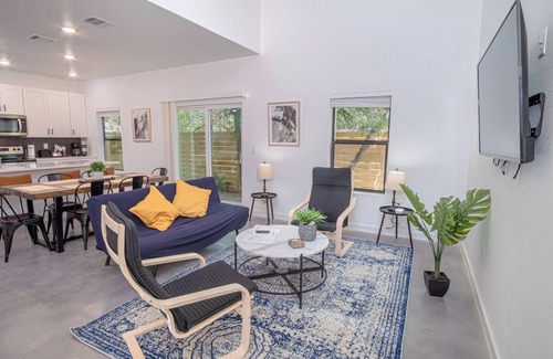 Denver Heights House | Gorgeous 3 BR 2 BA Near Amazing Downtown