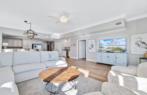 Gulf Shores Condo | Gorgeous 4BR Condo at Phoenix Gulf Shores! Water Slide!