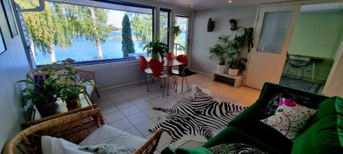 Lantinen District Apartment | Gorgeous apartment by the sea