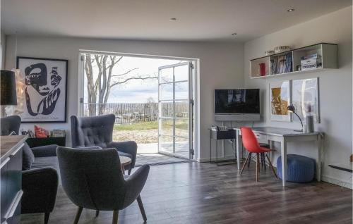 Sandkaas Apartment | Gorgeous Apartment In Allinge With Wifi
