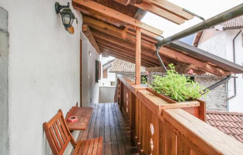 Sutrio Apartment | Gorgeous Apartment In Loc Priola Di Sutrio