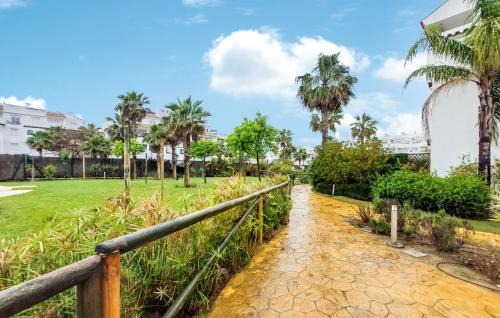 Rota Apartment | Gorgeous Apartment In Rota With Wifi