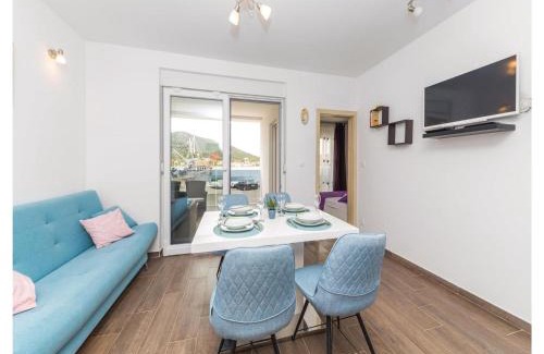 Vinisce Apartment | Gorgeous Apartment In Vinisce With Wifi