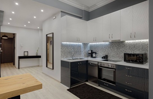 Athens Villa | Gorgeous Athens Apartment | 2 Bedrooms | Apartment Honest | Acropolis