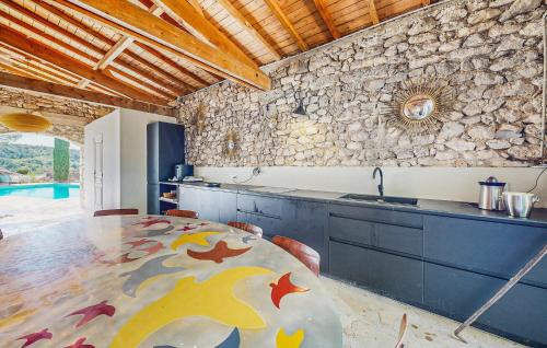 Clansayes House | Gorgeous Home In Clansayes Clansayes