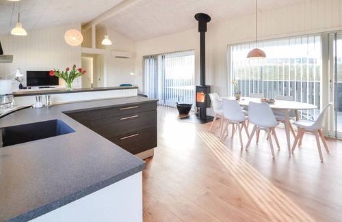 Bjerregard Strand House | Gorgeous home in Hvide Sande with sauna