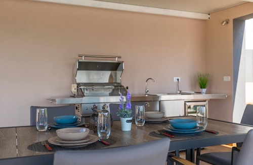 Orbanici House | Gorgeous home in Marcana