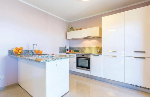 Praputnjak House | Gorgeous home in Praputnjak