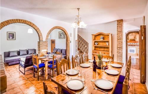 Ronda House | Gorgeous Home In Ronda With Wifi