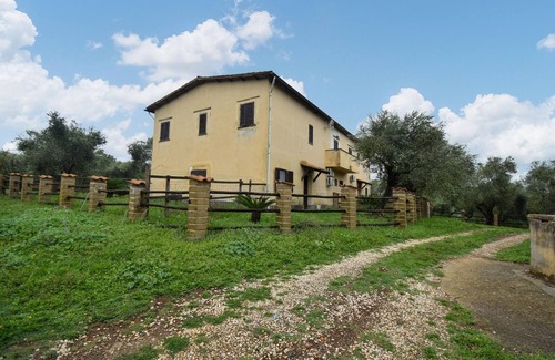 Vignanello House | Gorgeous home in Vignanello with house a panoramic view