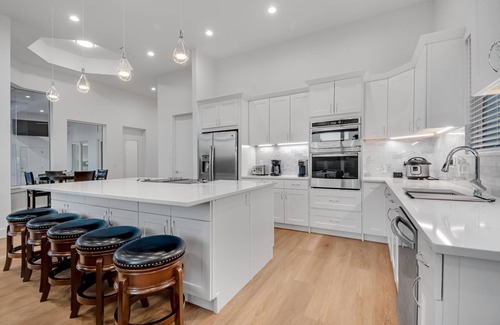 Palm Harbor House | Gorgeous, pet-friendly home w. heated pool, game room