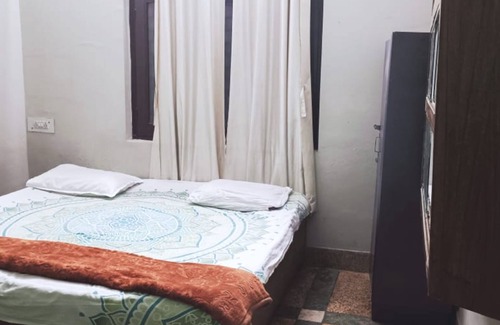 Haldwani Hotel | Goroomgo Homestay Haldwani