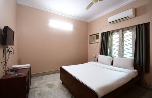 Sector II Hotel | Goroomgo Hotel Wow Kolkata