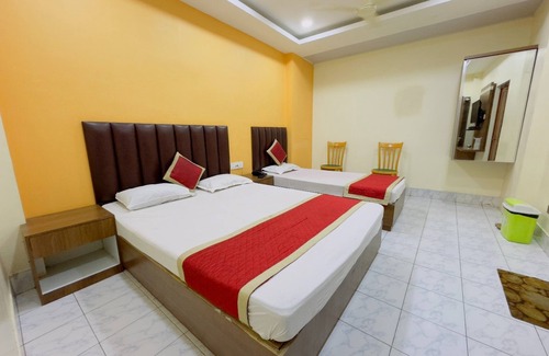 Siliguri Hotel | Goroomgo Mahabir inn Siliguri