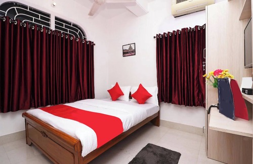 Kolkata Hotel | Goroomgo Manurama Ruby Kolkata