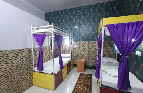 Sarnath Hotel | Goroomgo Mohit Paying Guest House Varanasi