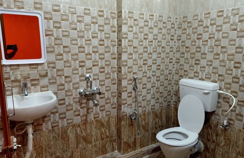Bhubaneshwar Hotel | Goroomgo Planet Bhubaneswar