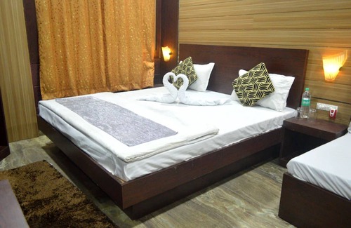 Jabalpur Hotel | Goroomgo Satyam Residency Jabalpur