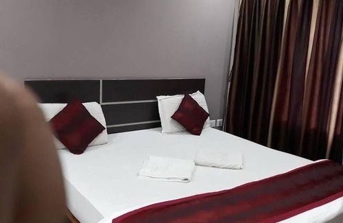 Bhubaneshwar Hotel | Goroomgo Shree Ganapati Premium