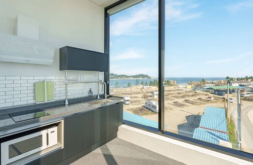 Sokcho House | Goseong Panorama Ocean View Poolvilla