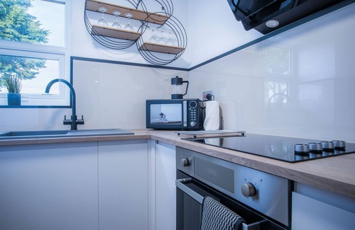 Port-Eynon Apartment | Gower Hideaway - 3 Bed - Ocean Breeze