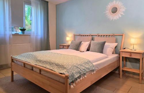 Senftenberg Apartment | Grüne Oase mit eigener Terrasse zwischen Altstadt und Hafen #1