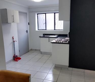 East London Bed & Breakfast | Grace Villas 6