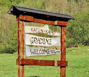 Montenegro Ski Chalet | Gradine - Katun kamp