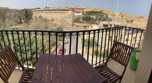 Kalkara Apartment | Grand Harbour View Lookout