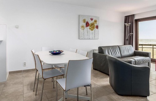 Oostduinkerke-Bad Apartment | Grand Hotel D4