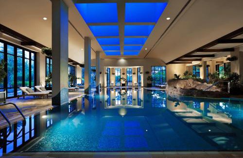 Bur Dubai Apartment | Grand Hyatt Residence