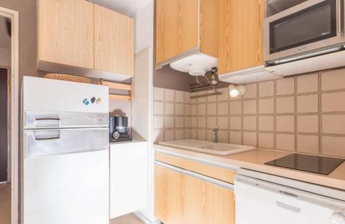 Forville Apartment | Grand studio calme 5 pers, parking, balcon, Briançon - FR-1-330C-88