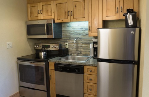 Park City Condo | Grand Summit the Best Location in Canyons Village by RedAwning - Save 20% on 7+ Nights!