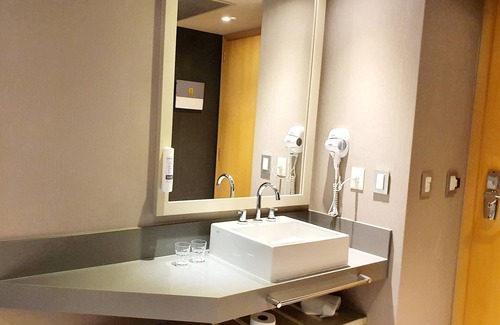Balvanera Hotel | GrandView Hotel & Convention Center