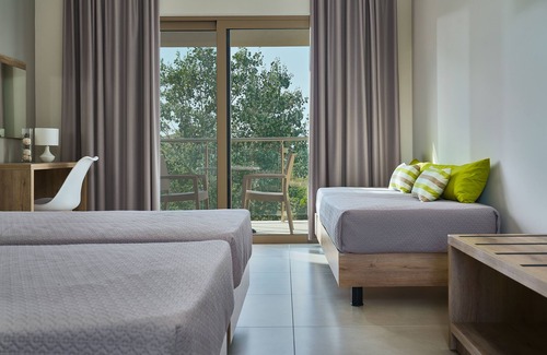 Alikanas House | Grapevines Hotel