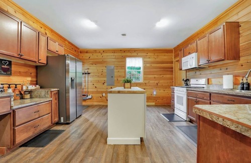 Walker Lake Cabin | Grateful Acres Cabin