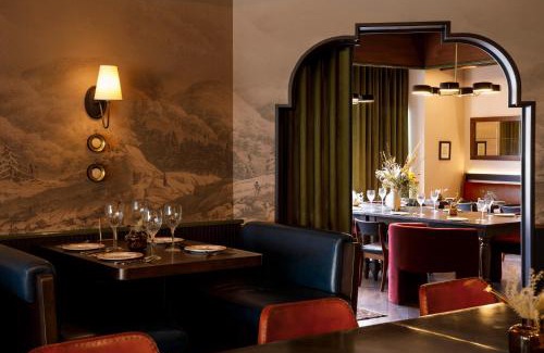 Highland Hotel | Gravity Haus Denver