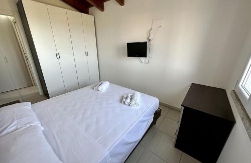 Sant'Antioco Apartment | Grazioso e panoramico appartamento in zona residenziale a Sant'Antioco C54