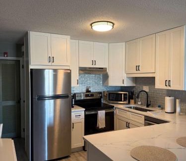 North Myrtle Beach Apartment | Great 2 Br 1 & half bath Marsh Villas 2M