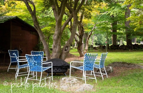 Kintnersville Ski Chalet | Great for large gatherings - Private, Wooded, 4 Bedroom, 3.5 Bath, Sleeps 14