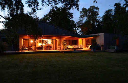 Birlingham House | Great space in the countryside with pool & sauna