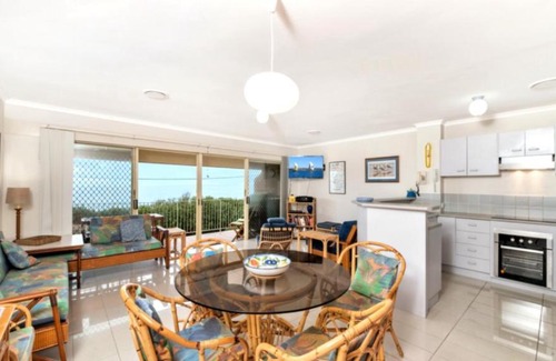 Woorim Apartment | Great Unit with Ocean View