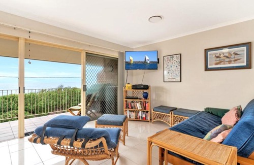 Woorim Apartment | Great Unit with Ocean View