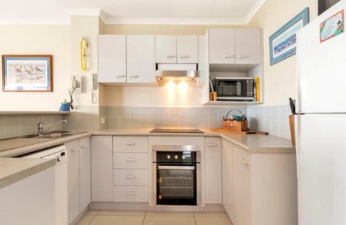 Woorim Apartment | Great Unit with Ocean View