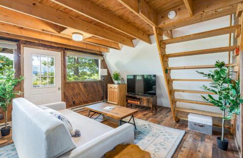Berkeley Springs House | Great Views! A-Frame w Hot Tub, Grill & Fire Pit